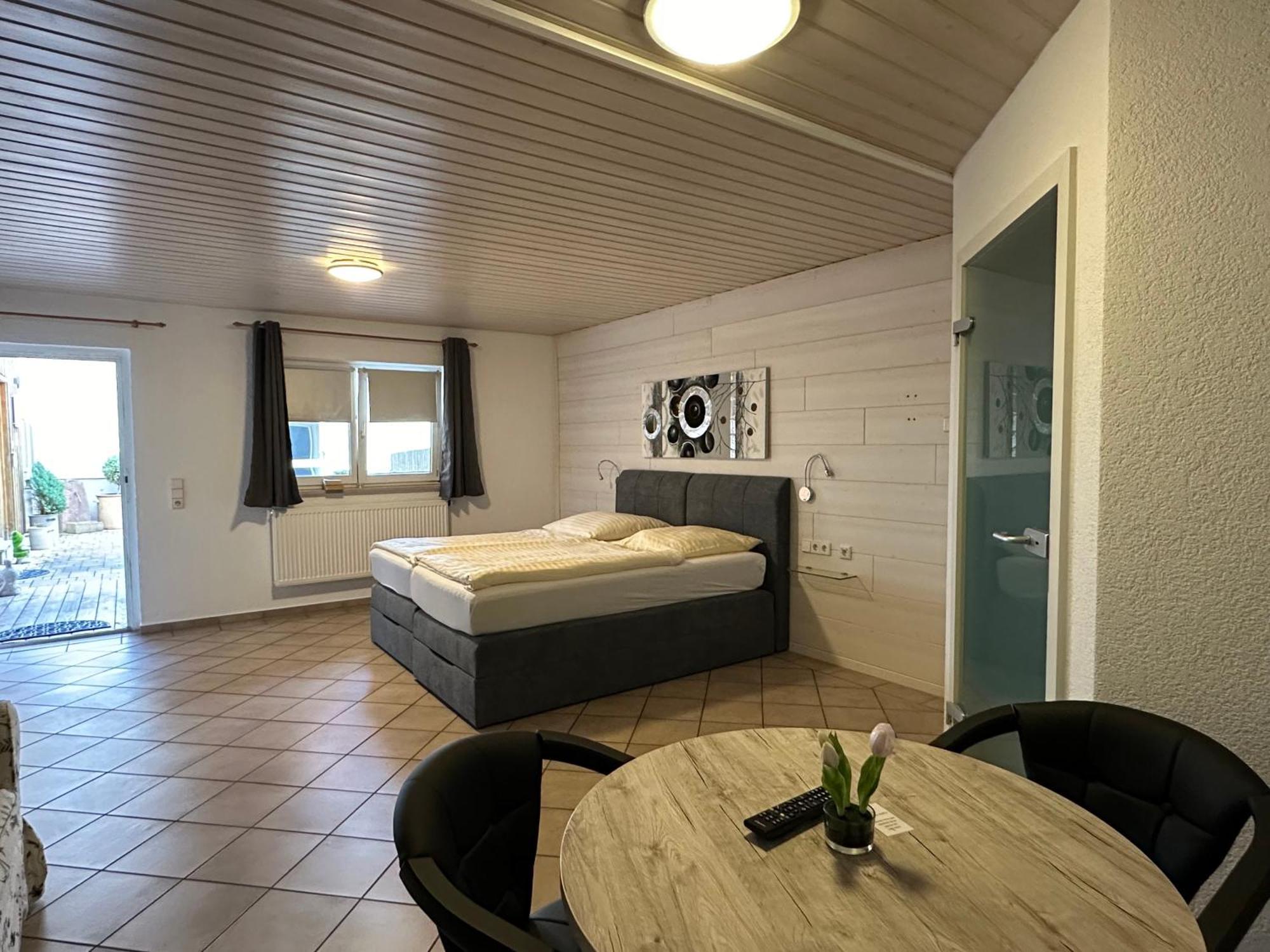 Pension Schramm Karlsruhe Exteriör bild